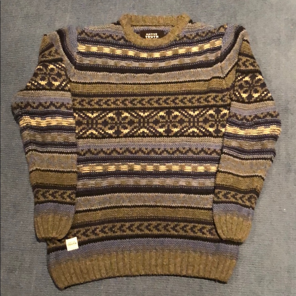 NATIVE YOUTH Wool Winter Sweater